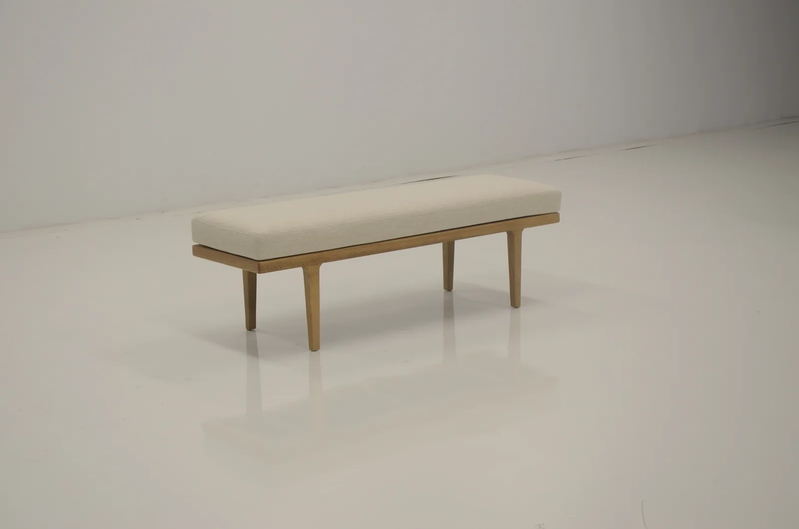 End-of-Bed Bench sourced from Foshan