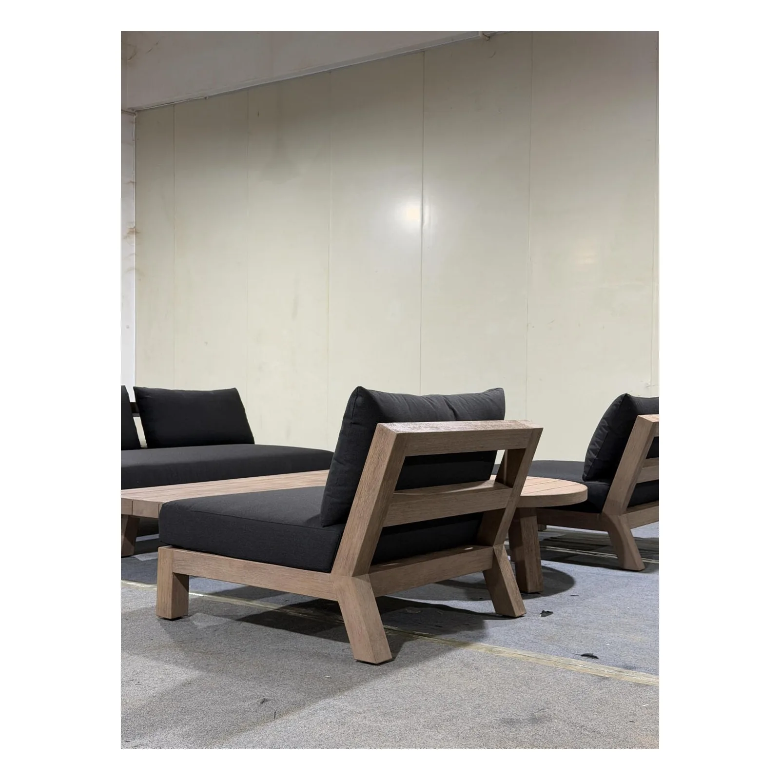 Teak Frame Outdoor Sofa sourced from Foshan