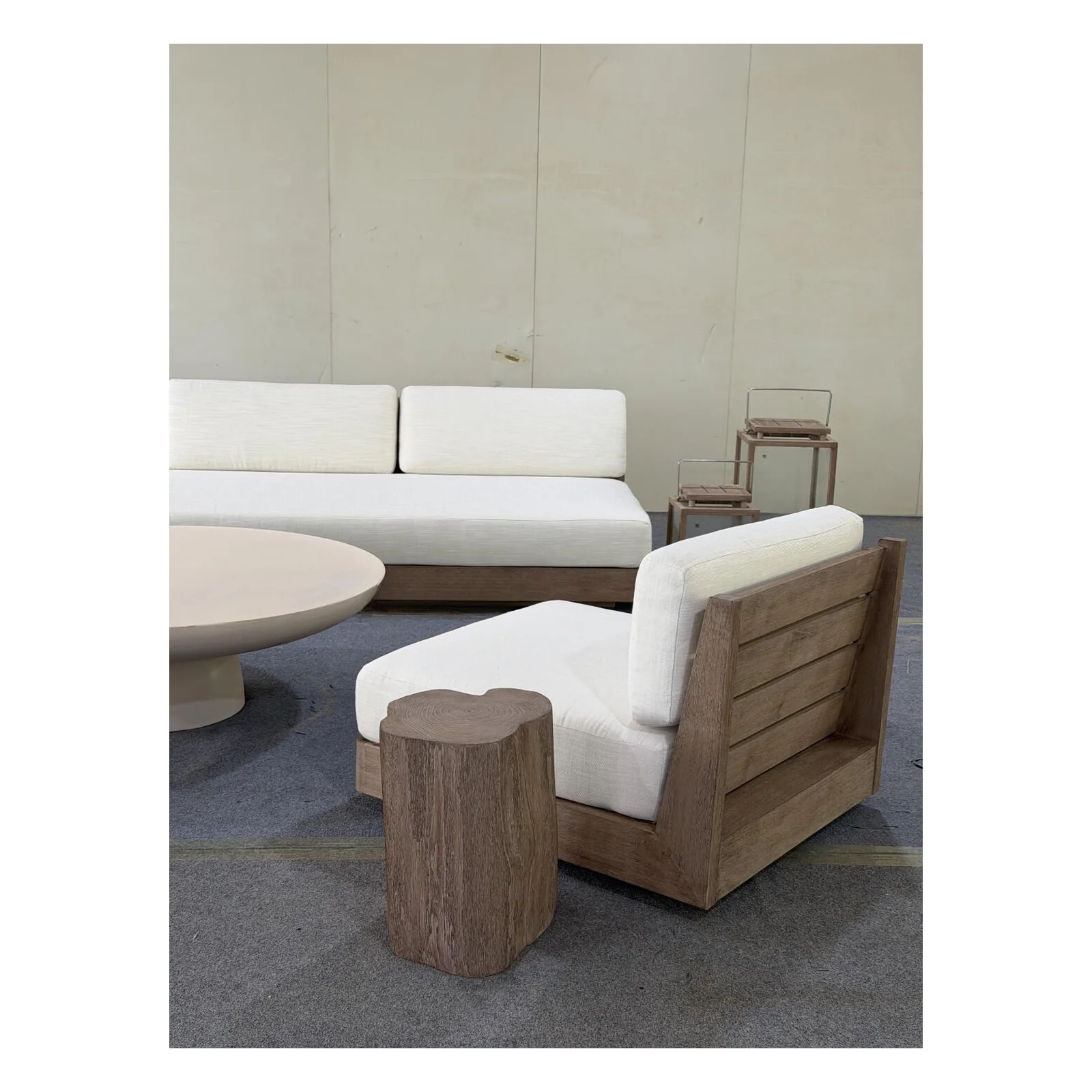 Outdoor Sofas & Sectionals