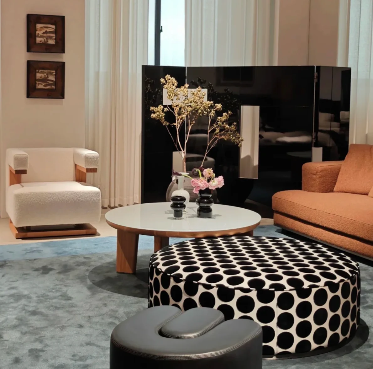 Contemporary living room furniture selected in a Foshan showroom