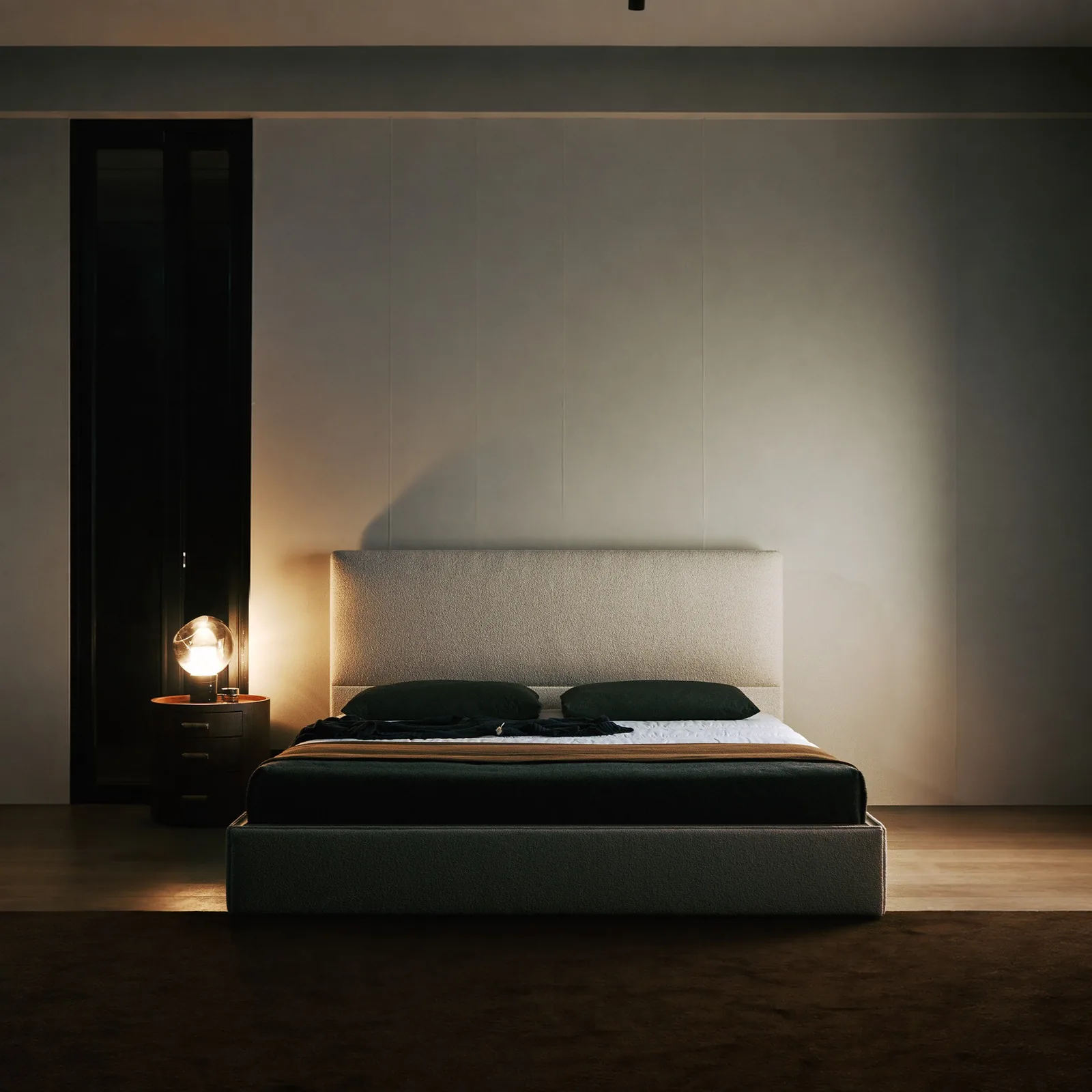 Compact Upholstered Bed sourced from Foshan