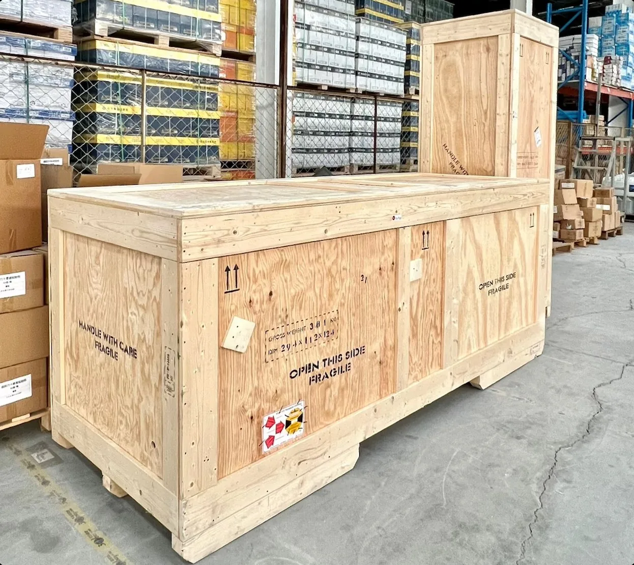 Export crate in the consolidation warehouse