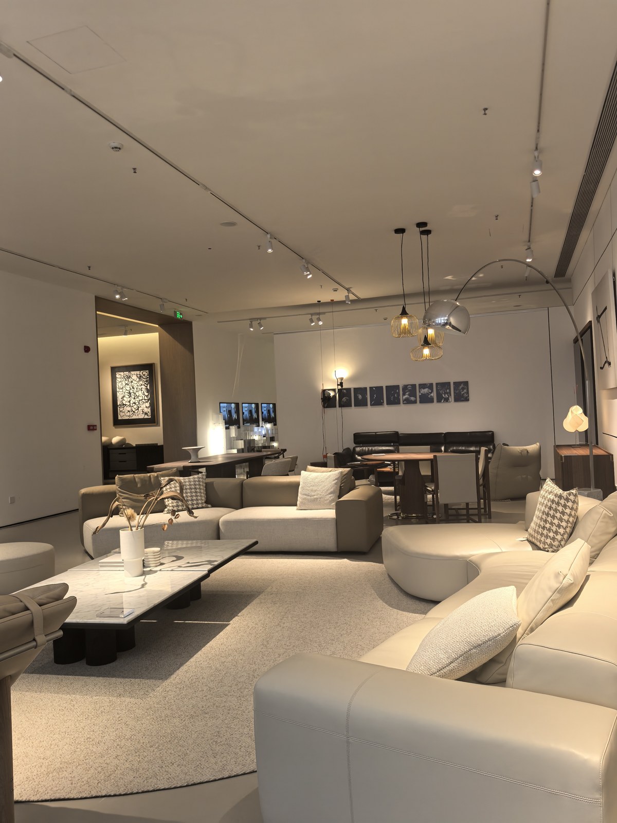 Kena Natural Living Gallery · Kena Natural Living Gallery · archived gallery reference 3