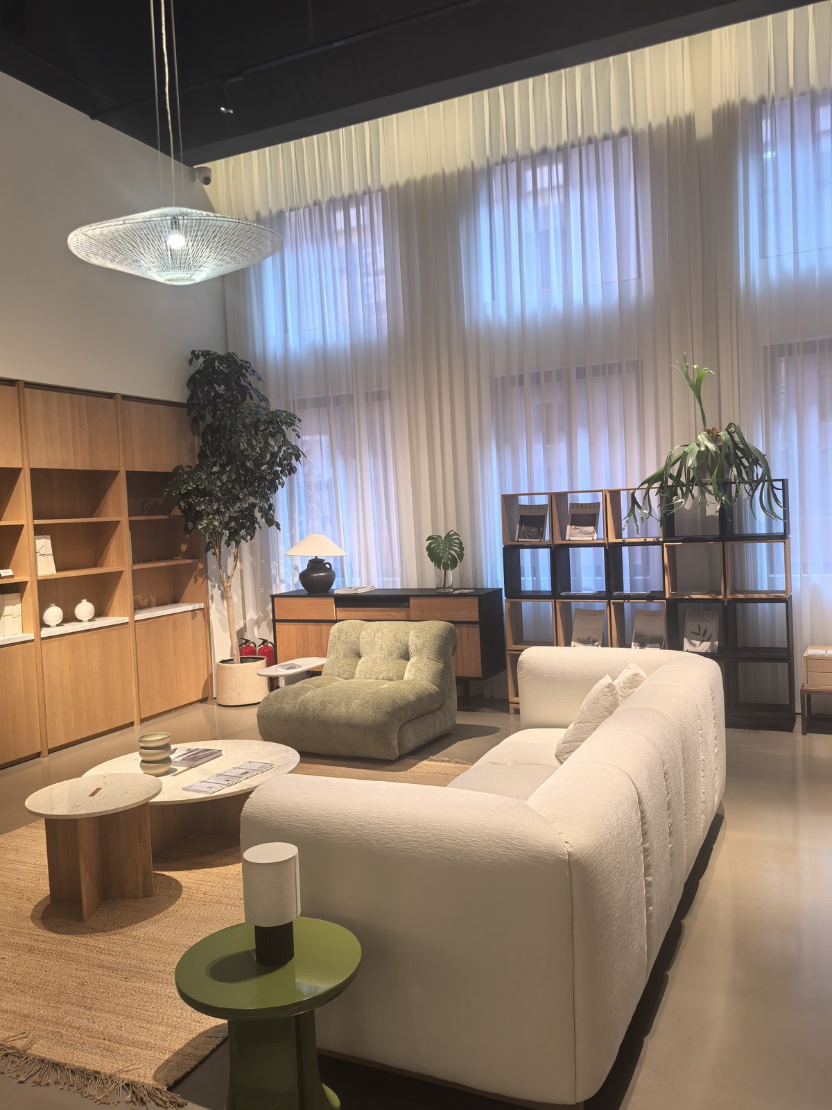 Kena Natural Living Gallery · Showroom photograph