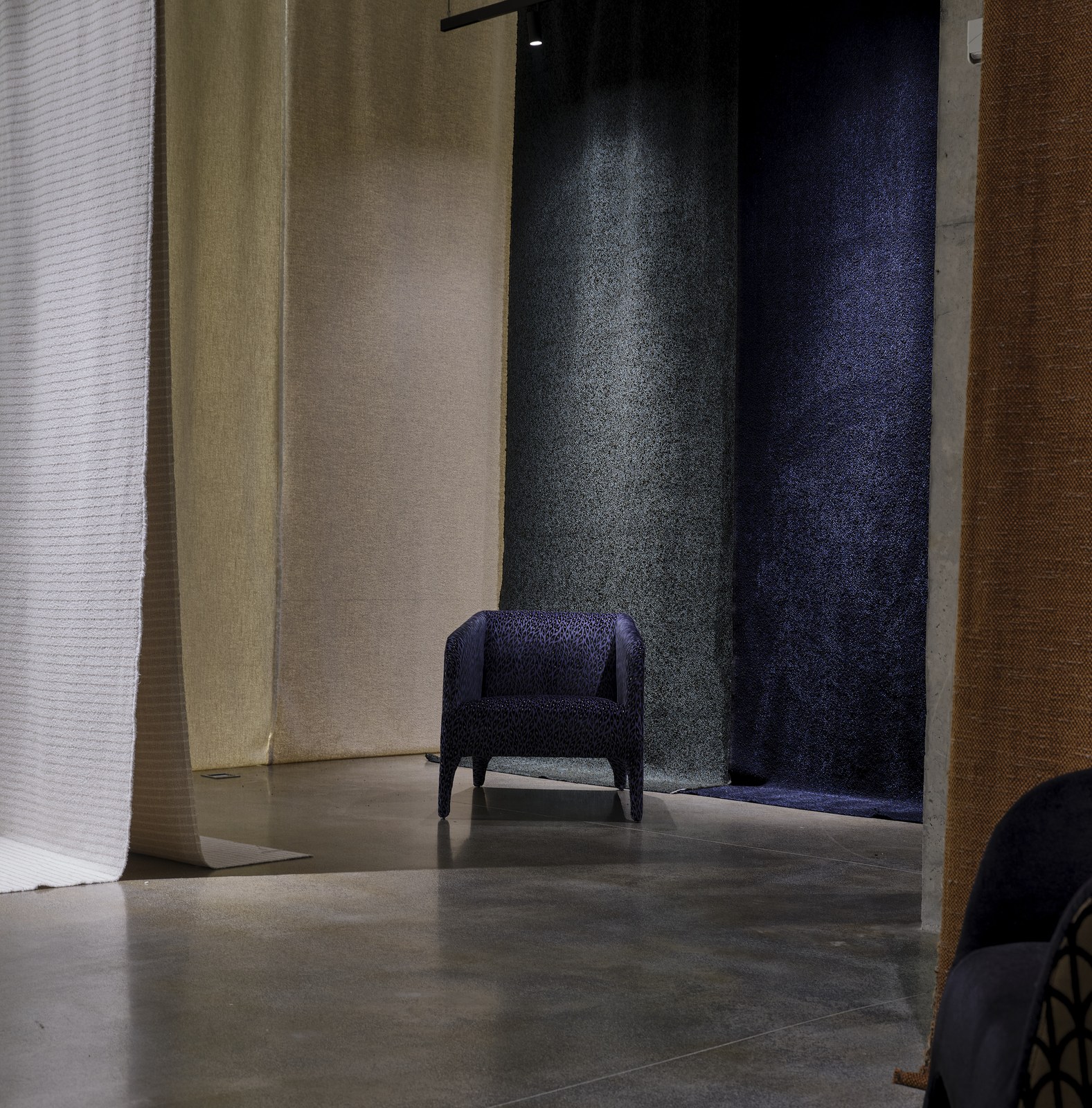 Huancheng Textile Showroom · Huancheng Textile Showroom · archived gallery reference 4