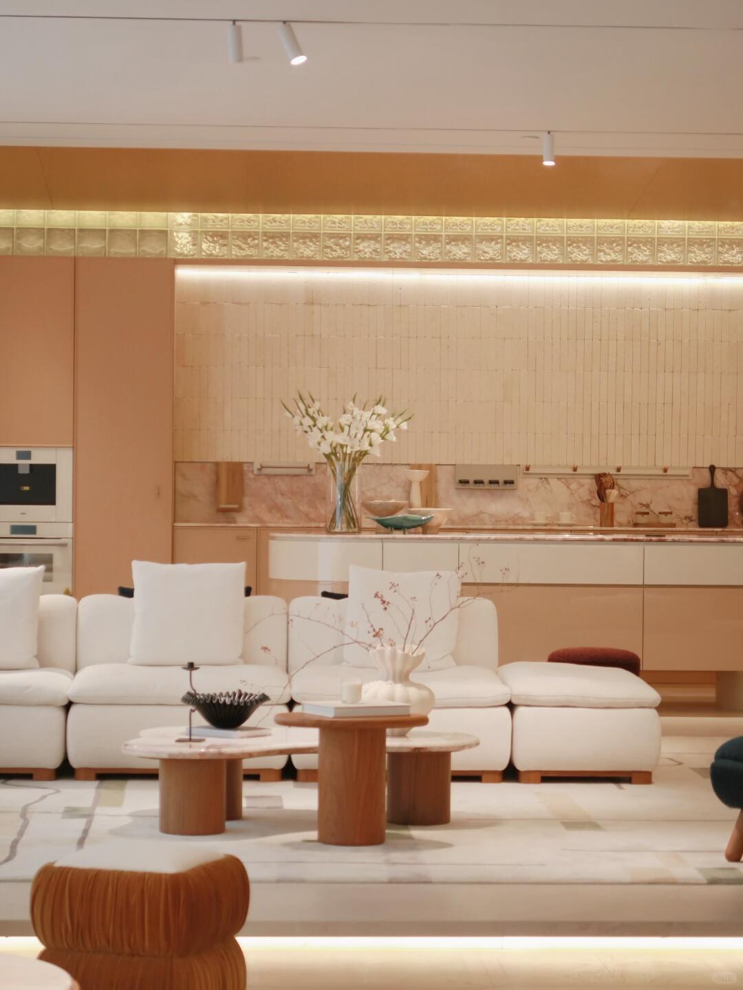 OXME Lecong Showroom · OXME Lecong Showroom · archived gallery reference 6
