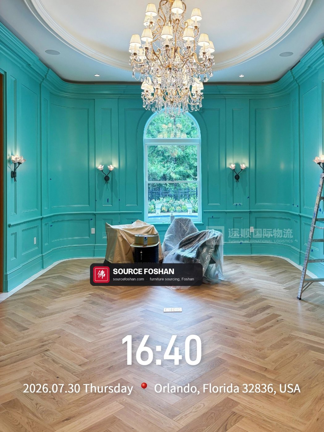 Armchairs in the turquoise panelled room, 16:40