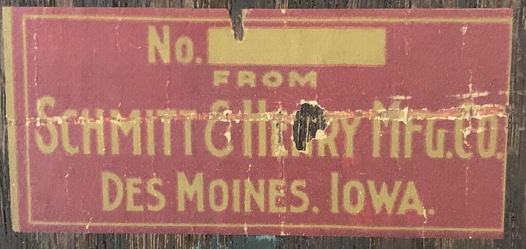 Unrelated maker label illustrating product identity rather than a price tag