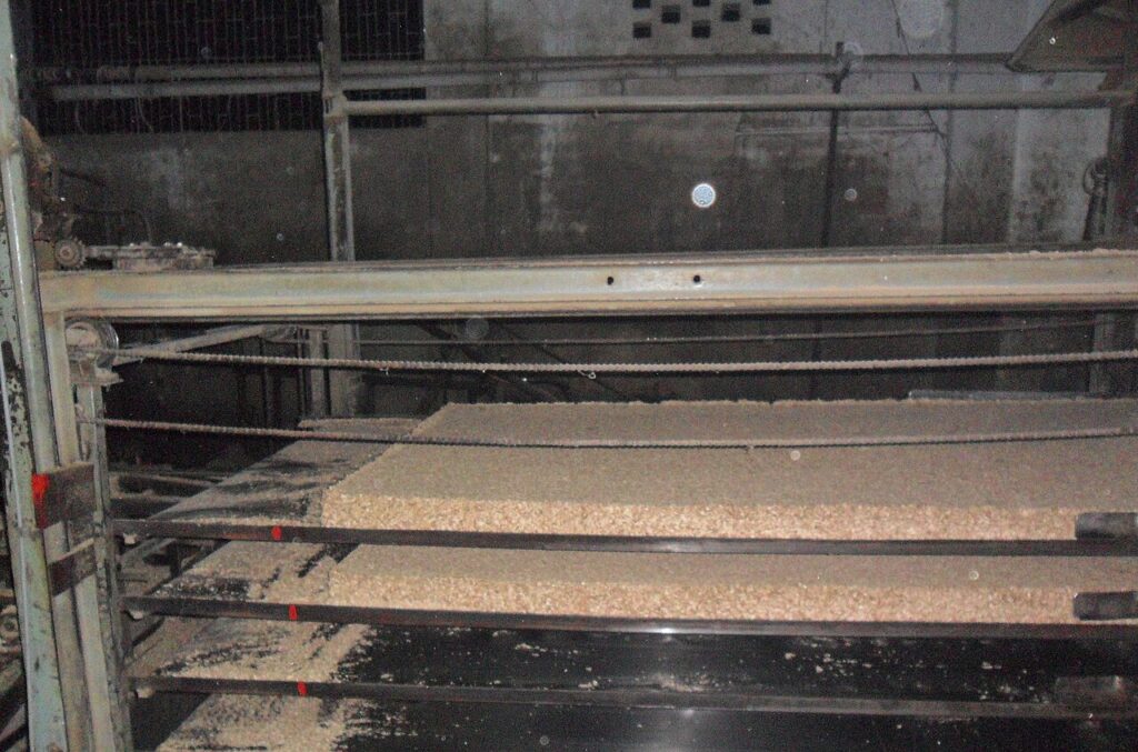 Unrelated particleboard manufacturing photograph illustrating panel supply